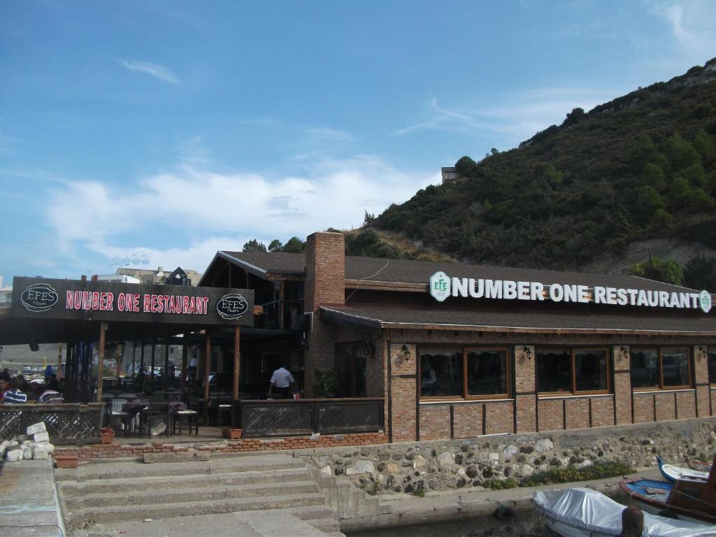 Number One Apart Hotel Karaburun (Izmir) Exterior foto